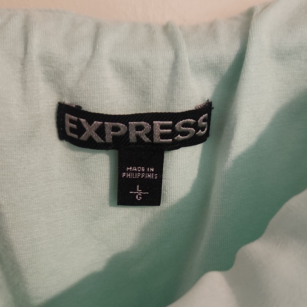 Express Mint Green Top - Picture 2 of 3